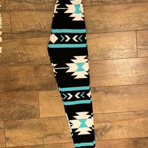 Mint black and white Aztec leggings S/M